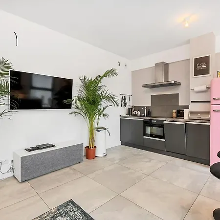Lägenhet Lumina 4-room With Large Balcony